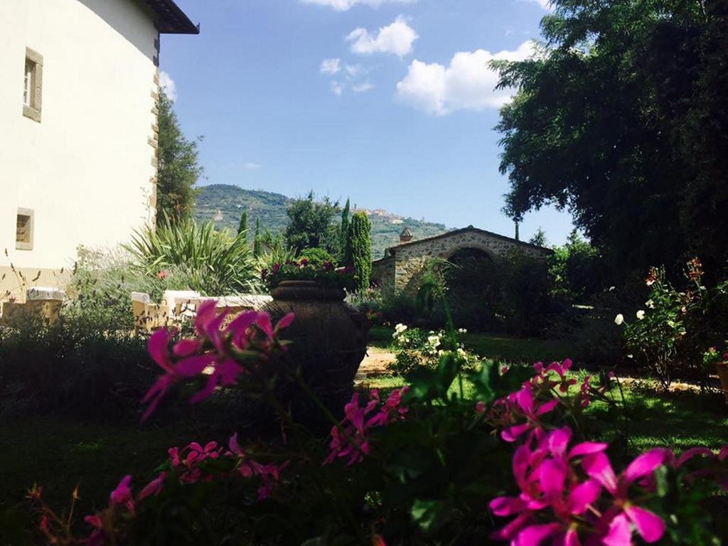 Relais Villa Baldelli Cortona Esterno foto